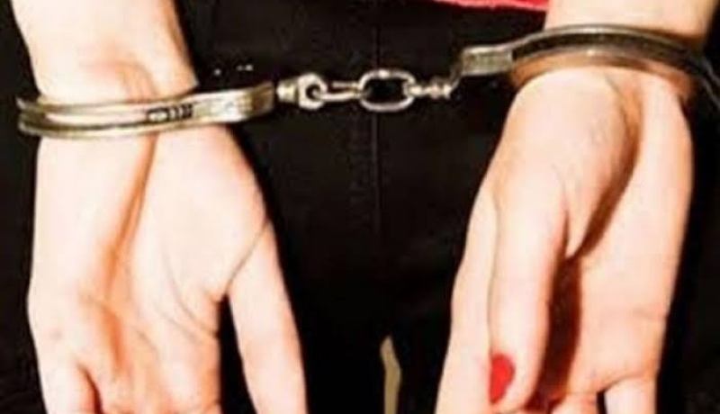ميلة: توقيف فتاة بتهمة سرقة مجوهرات