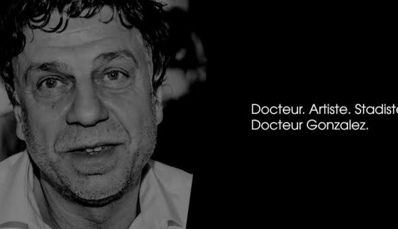 ماندي يعزي عائلة فريقه السابق بعد انتحار طبيبه