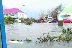 الجزائر ترسل 30 “شاليه” لمنكوبي إعصار “إيرما” في جزر الأنتيل الفرنسية