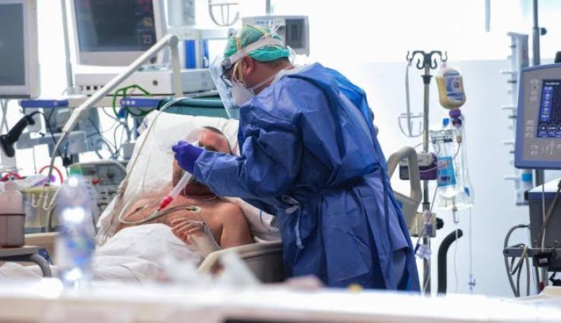 شيخ يبلغ من العمر 99 سنة يتعافى من فيروس كورونا بولاية البويرة