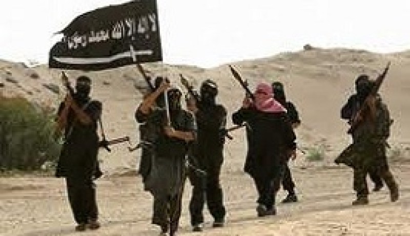 القاعدة تشن هجوما داميا جديدا في شرق اليمن وسقوط 133 قتيلا في يومين