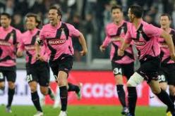 يوفنتوس يهزم روما برباعية ويتصدر الدوري الإيطالي