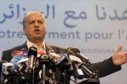 سلال :الجزائر لا تعيش في ظروف صعبة