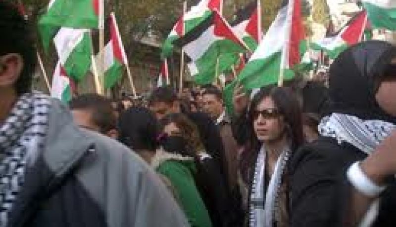 تظاهرة فلسطينية ضد الأمر بهدم 50 بناء