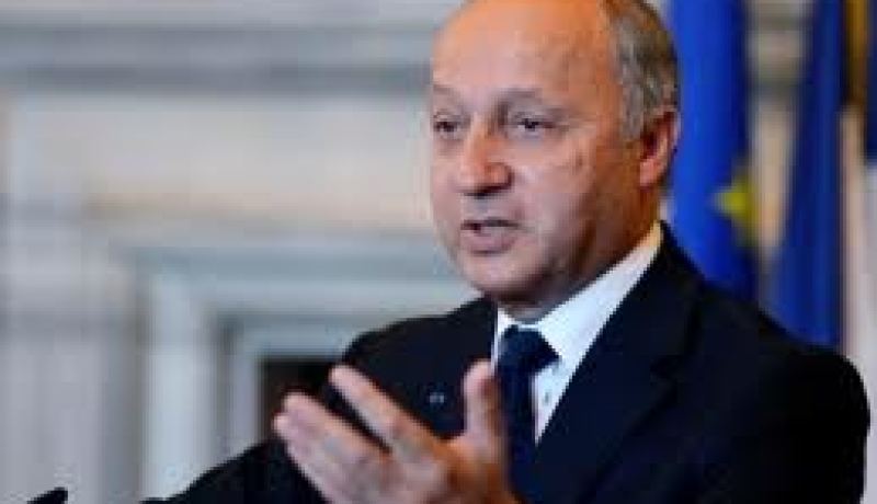 فابيوس: ''الجزائر تساهم في القضاء على الجماعات الإرهابية بغلق حدودها''