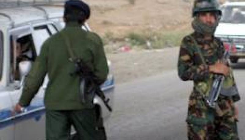 مسلحون قبليون يخطفون ضابطا في الجيش اليمني