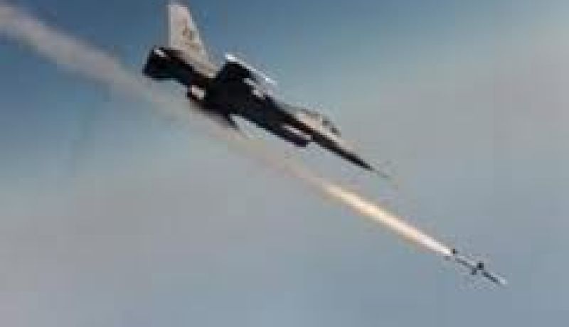 الطائرات الحربية التركية تقصف 12 هدفا في شمال العراق