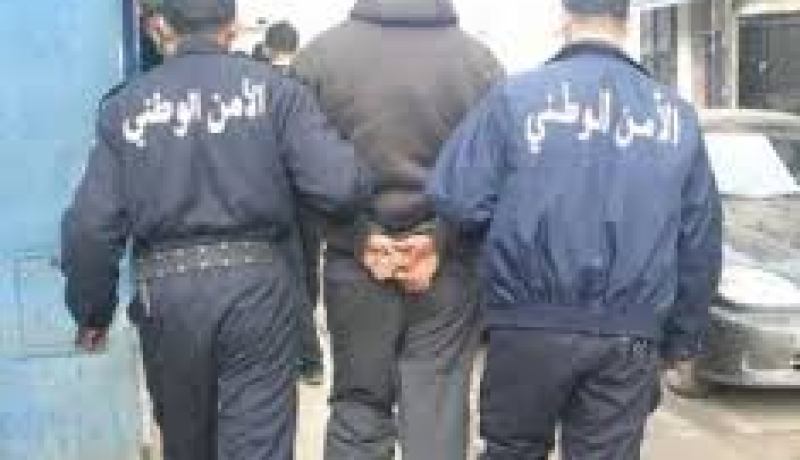 توقيف رعية نيجيري بحوزته مواد محظورة في تلمسان