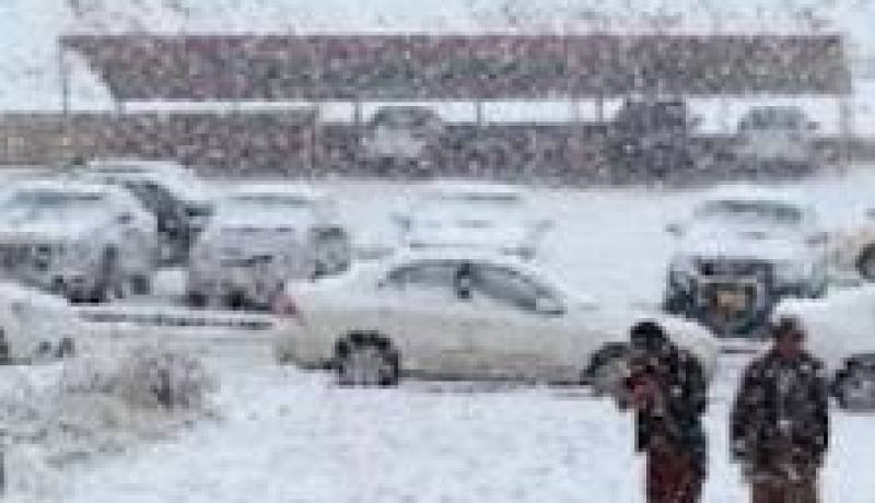عاصفة ثلجية تضرب كردستان العراق وتتسبب بغلق المعابر الحدودية