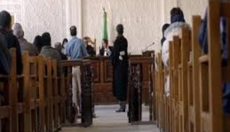 تاجر يتهم زوجته بسرقة مبلغ 288 مليون بعد افتعال حريق بمنزلهما في بني مسوس