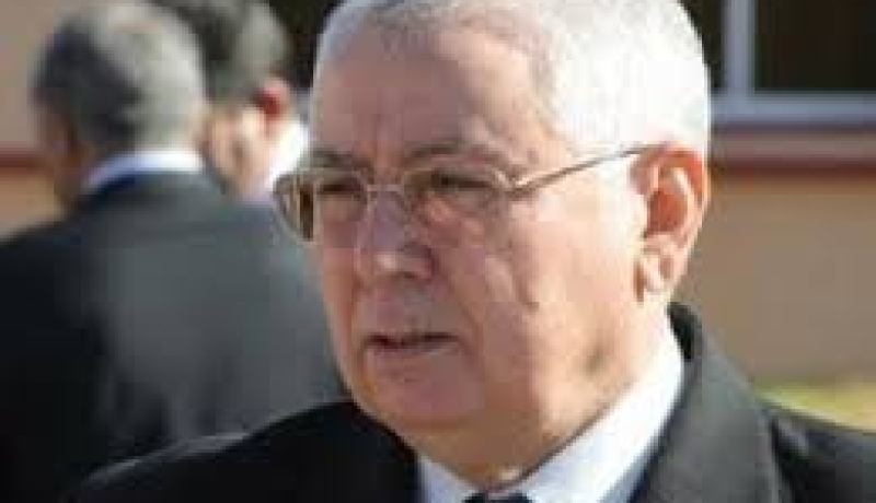 بن صالح يقدم التعازي الى الشعب الاندونيسي وحكومته إثر وفاة سفير اندونيسيا بالجزائر