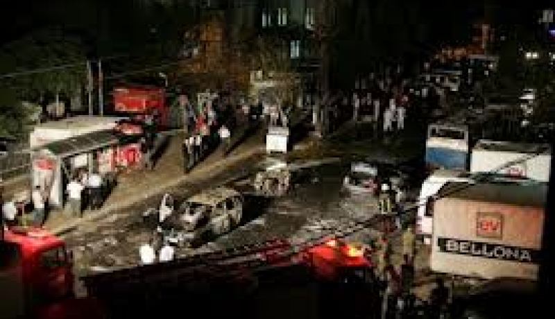 قتيل و13 جريحا في انفجار سيارة في جنوب شرق تركيا