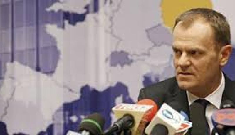 دونالدتوسك يناقش الاعتقالات الحديثة في تركيا ويدعو الى أهمية إجراء عملية منصفة وشفافة