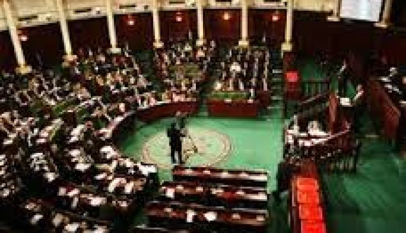 انسحاب سبعة نواب من عملية التصويت على مشروع الدستور التونسي