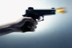 شاب يقتل شقيقين ويصيب 4 أشخاص بالرصاص دقائق قبل الإفطار في البويرة