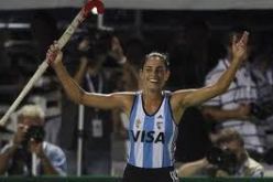 رفع علم الألعاب شبه ألاولمبية فوق مبنى رئاسة الوزراء البريطانية