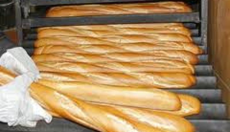 سعر الخبزة بـ60 دينارا فـي عنابة