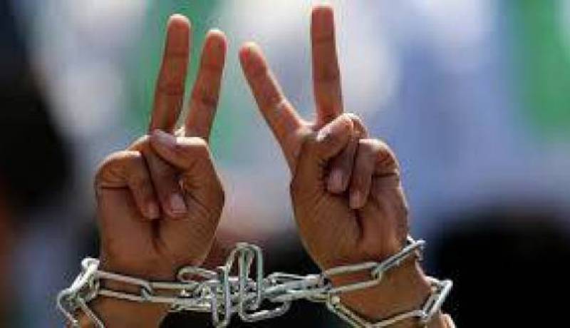 وفاة أسير فلسطيني محرر بعد إضرابه عن الطعام تضامنا مع الأسرى