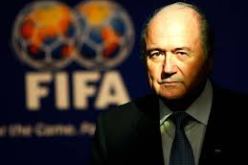 رئيس الاتحادية الدولية لكرة القدم يقدم تعازيه