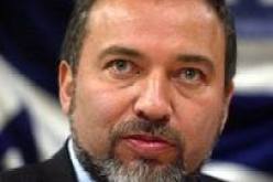 ليبرمان يعتبر أن العقوبات الدولية المفروضة على ايران غير كافية