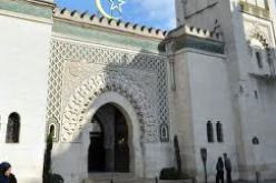 فرنسا ترحل إمام مسجد إلى تونس لاتهامه بالدعوة إلى الجهاد