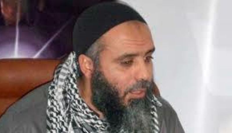 القضاء التونسي يمنع بث حوار إذاعي مع قيادي سلفي