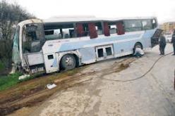 10 جرحى في انحراف حافلة لنقل المسافرين بتيزي وزو