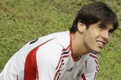 أدريانو غالياني سيسافر إلى مدريد للتفاوض بشأن التعاقد مع البرازيلي كاكا