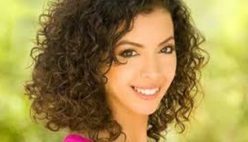 ملكة جمال مصر تصحح صورة الدين الإسلامي في أمريكا
