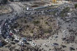 الشرطة المصرية تحاول فض اعتصام ميدان التحرير بالقوة