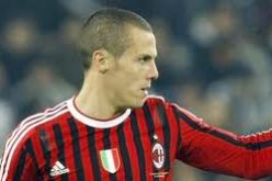 مرسيليا يجدّد اهتمامه بمصباح وميلان مستعد لتسريحه