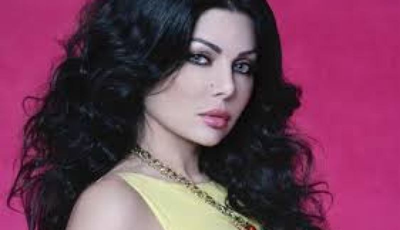 هيفاء وهبي تهدد بالمنع من التمثيل