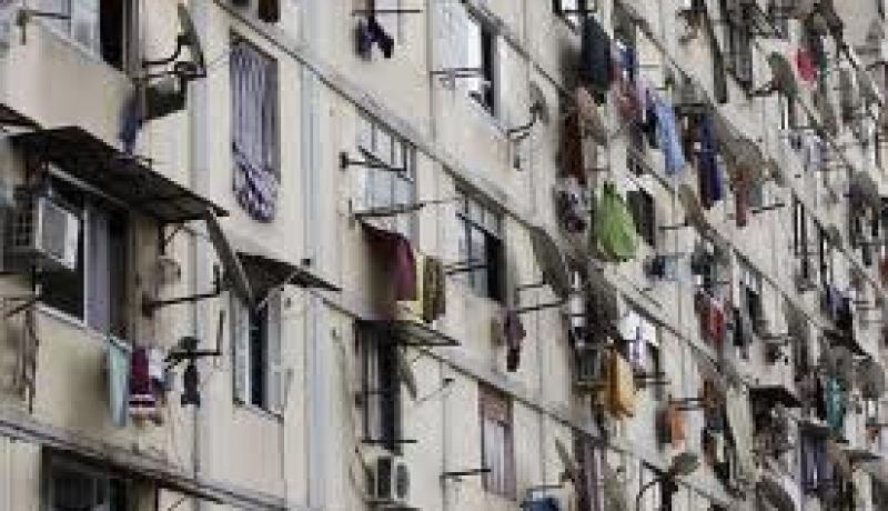 تواصل احتجاج سكان ديار الشمس (المدنية) للمطالبة بإعادة اسكانهم