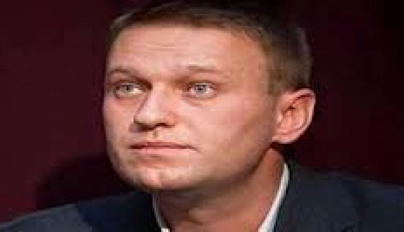 السلطات الروسية تعتقل زعماء المعارضة في مسيرة محظورة