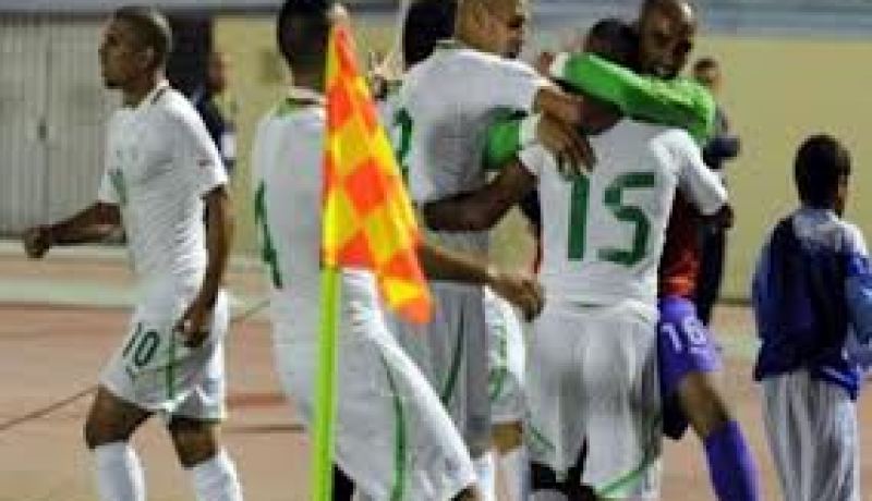 المنتخب الجزائري لكرة القدم يتراجع الى المركز الـ 34