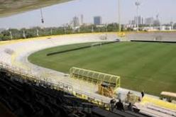 ملعب الوصل أول ميدان كرة القدم مكيف في الإمارات