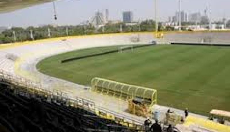 ملعب الوصل أول ميدان كرة القدم مكيف في الإمارات