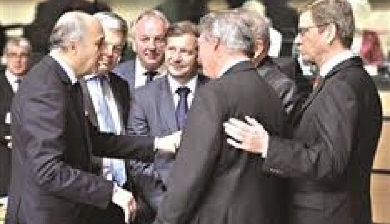 الاتحاد الاوروبي يقرر تقليص عدد افراد بعثته في دمشق لاسباب امنية