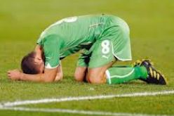 روراوة يحفز اللاعبين بعد الهزيمة امام تونس