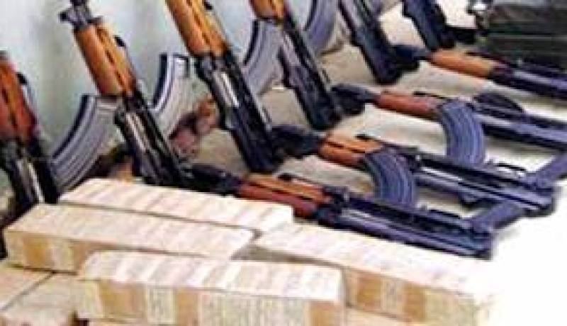 السلطات اليمنية تضبط شحنة أسلحة في مياهها الإقليمية