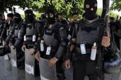 توتر غير مسبوق بين وزير الداخلية التونسي ونقابات أمنية