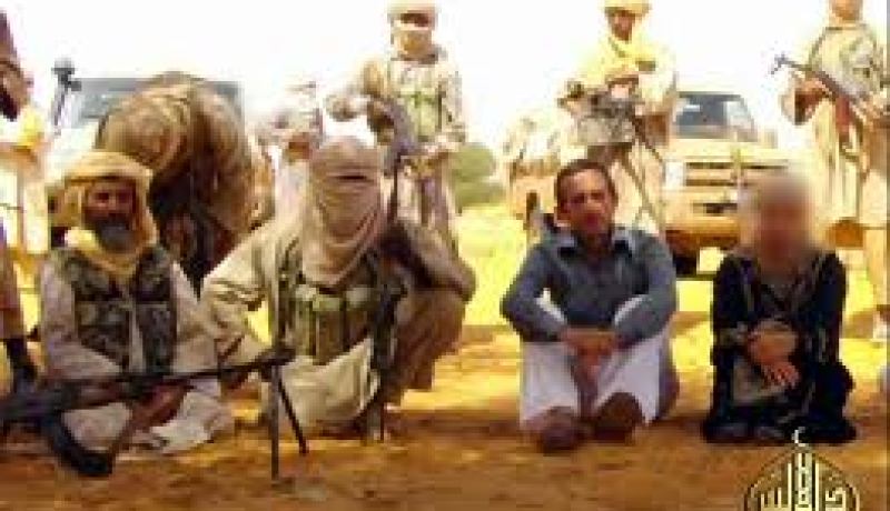 أمريكا: القاعدة ببلاد المغرب تجني ملايين الدولات من عمليات الخطف
