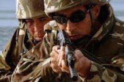 القوات الخاصة التابعة للجيش الوطني الشعبي تواصل تأمين الموقع الغازي