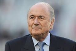 رئيس الفيفا بلاتير يهنئ وفاق سطيف بالتتويج بكاس الابطال