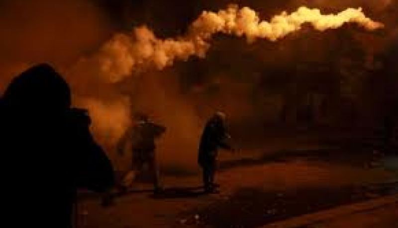 مصري يلقي عبوتين ناسفتين على مبنى السفارة الألمانية في القاهرة