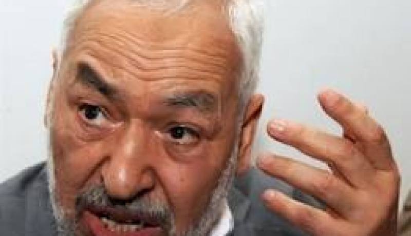 أزمة تونس تتفاقم والغنوشي يتمسك بالحكم