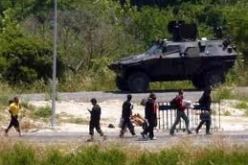جيش إسرائيل يحشد قواته على حدود سوريا خوفا من استعادة الجولان