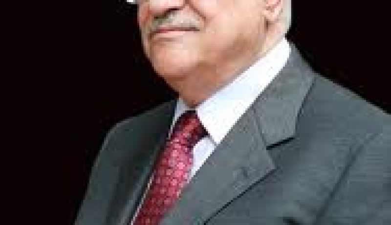 عباس يرحب بقرار فتح تحقيق في فرنسا بملابسات وفاة عرفات