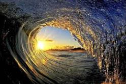 20 صورة لأمواج البحر عبر العالم