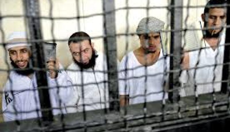 محكمة مصرية تصدر حكماً بالإعدام على 14 متشدداً
